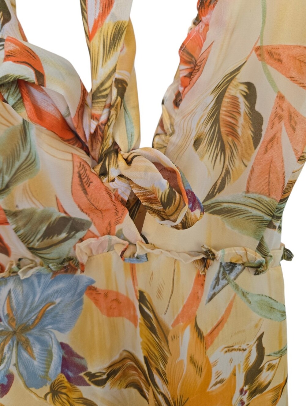 🌺 Fashion Nova Tropical Floral Tie Front Romper | XL | Beach Vacation Vibes - Picture 5 of 6